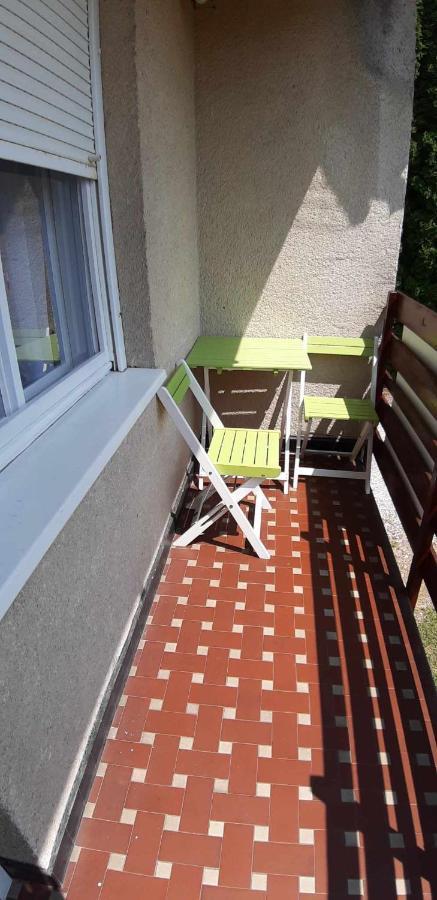 Апартаменти Rosy Apartman Вонярцвашгедь Екстер'єр фото