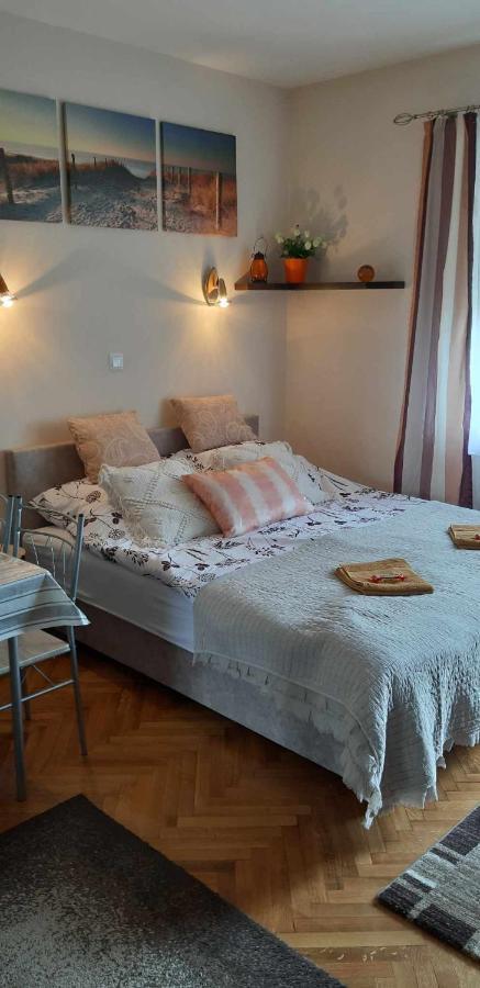Апартаменти Rosy Apartman Вонярцвашгедь Екстер'єр фото